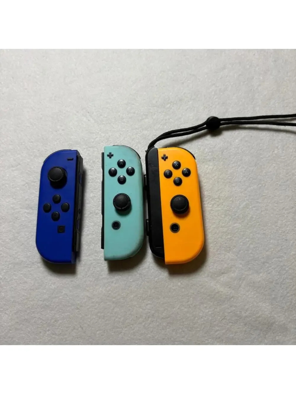 Nintendo Switch Joy-Con Controllers Lot of 3 Blue Light Blue Yellow For Parts
